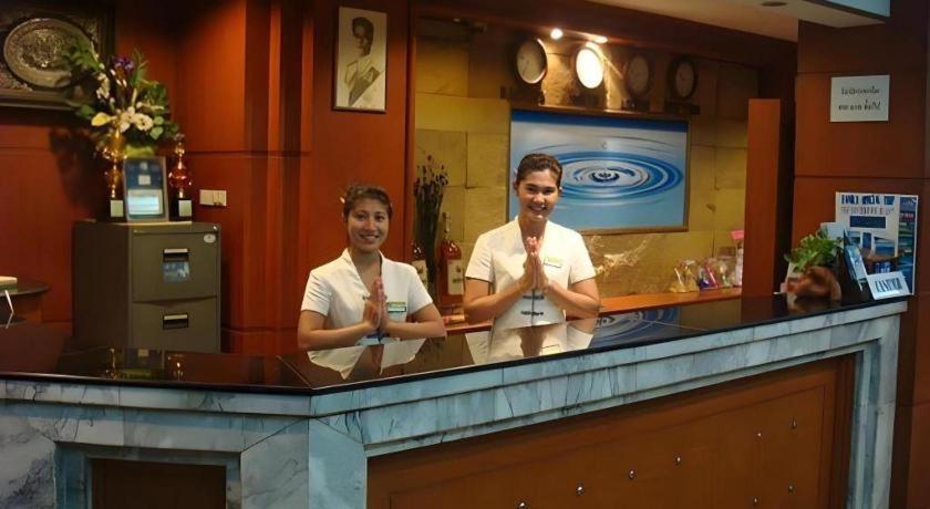 Thai Hotel Krabi town Екстериор снимка