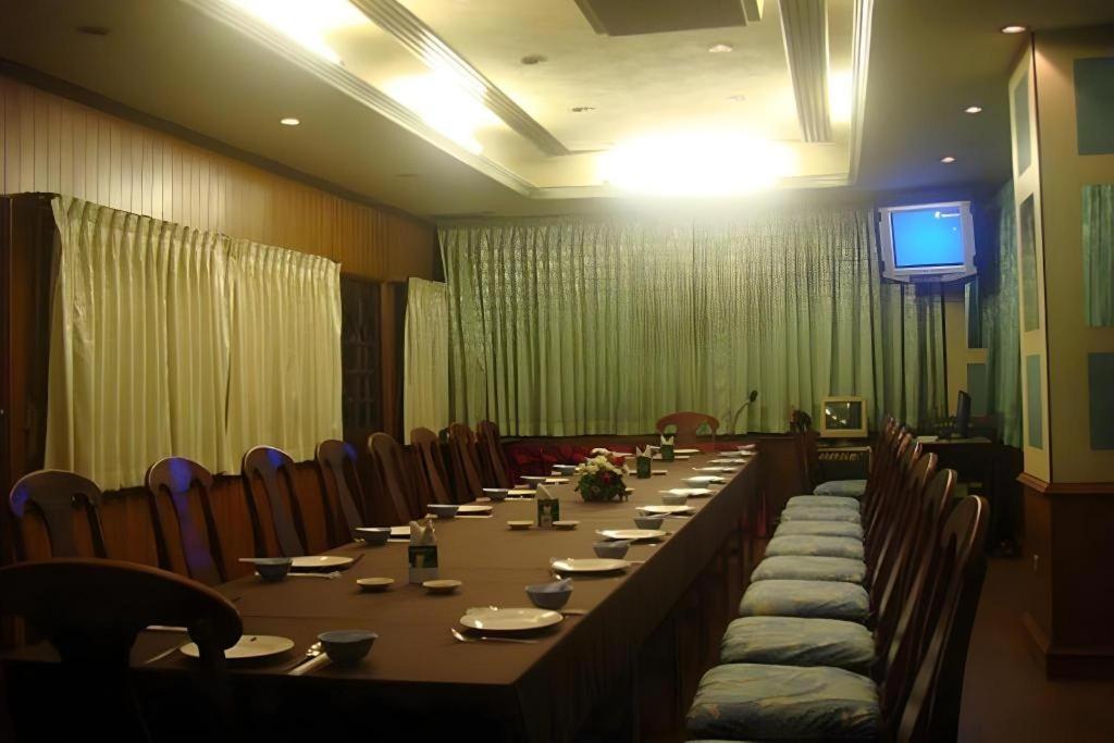 Thai Hotel Krabi town Екстериор снимка